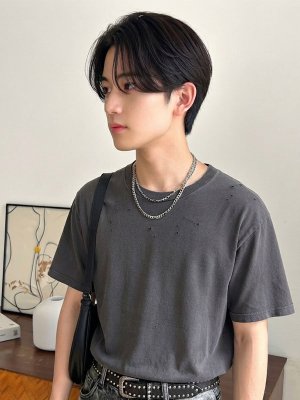 大人っぽさを演出する黒髪ショート【和泉市】