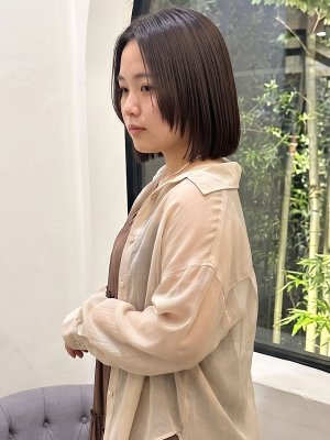 大人っぽさを引き出すミニボブ【和泉中央駅】