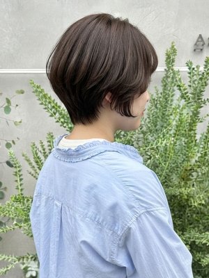 大人ショートボブで美シルエット【和泉府中駅】
